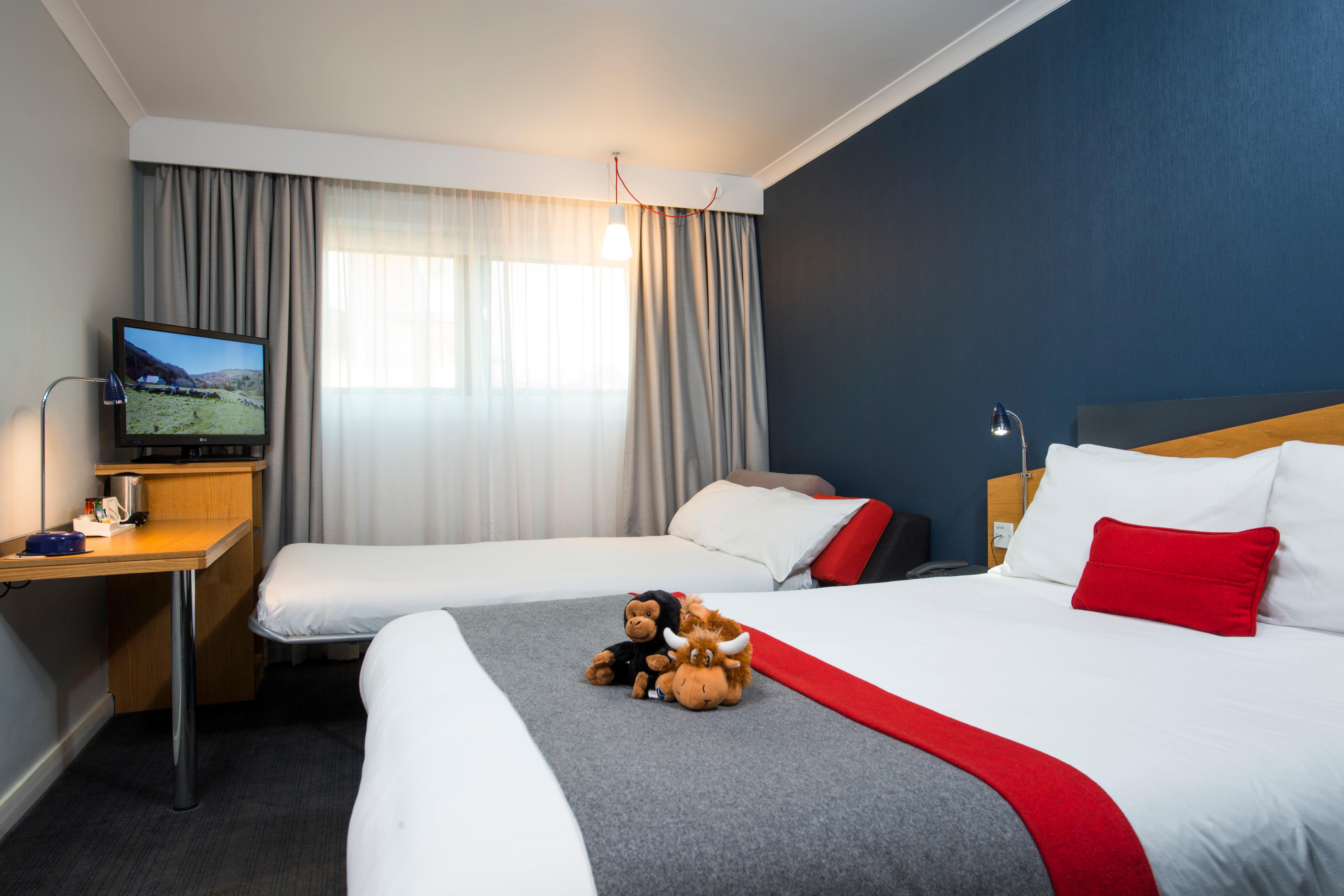 Holiday Inn Express Warwick - Stratford-Upon-Avon, An Ihg Hotel Εξωτερικό φωτογραφία