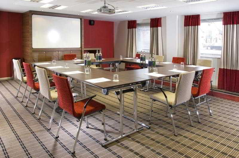 Holiday Inn Express Warwick - Stratford-Upon-Avon, An Ihg Hotel Ανέσεις φωτογραφία