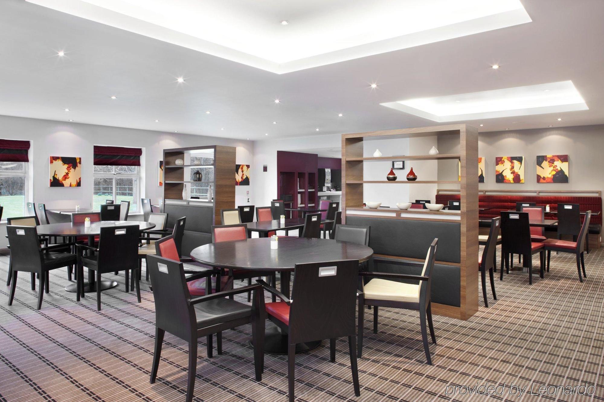 Holiday Inn Express Warwick - Stratford-Upon-Avon, An Ihg Hotel Εξωτερικό φωτογραφία